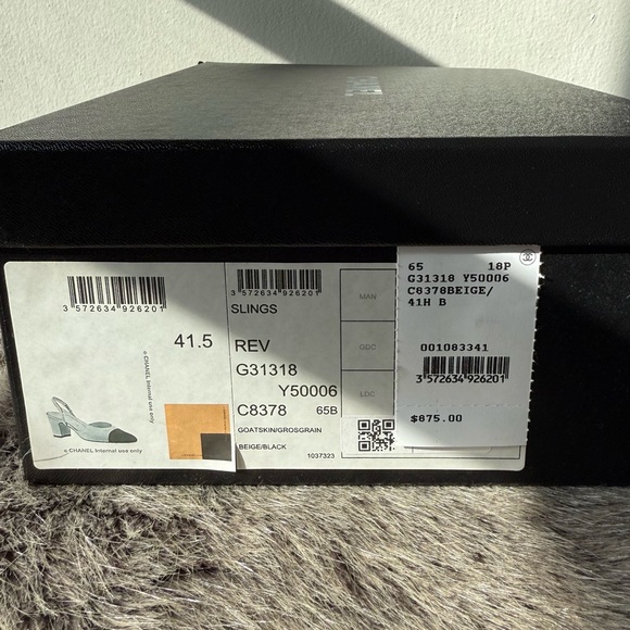 BNIB Chanel Cap Toe CC Slingback Pumps 41.5 Beige/Black - Picture 2 of 10